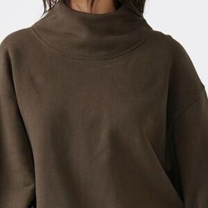 Joah Brown Crewneck Sweatshirt